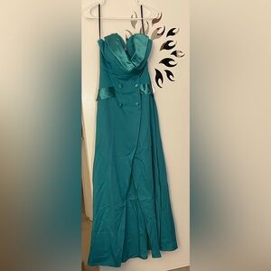 SHEIN gown with tag still on. Never worn. Brand new. Color teal size small